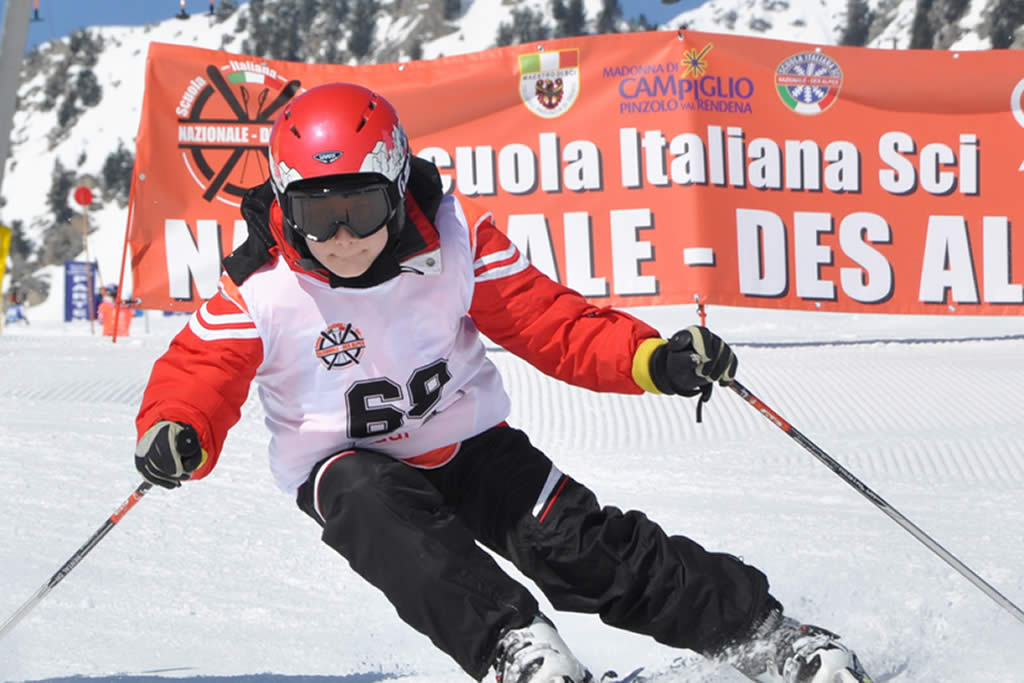 Childrens Skiing and Snowboard Lessons in Madonna di Campiglio