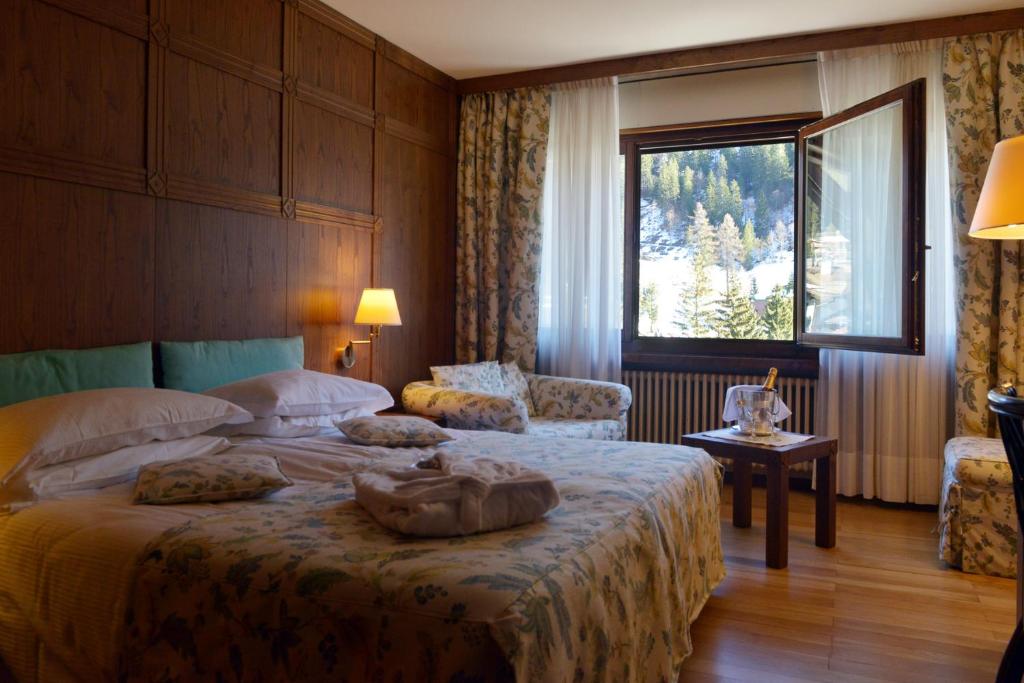 Classic Double Room at Hotel Savoia Palace in Madonna di Campiglio