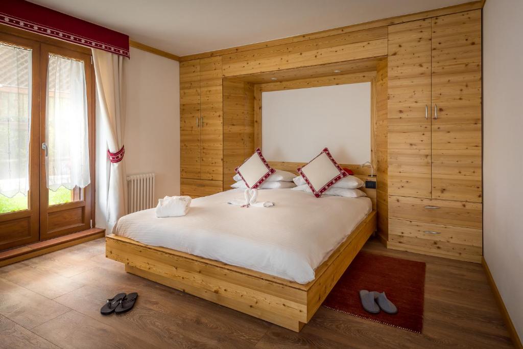 Classic Room at Hotel San Raphael in Madonna di Campiglio