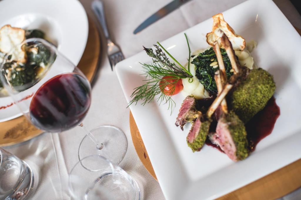 Fine Dining at Hotel Chalet all'Imperatore in Madonna di Campiglio