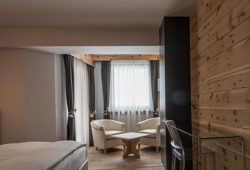 Junior Suite at Hotel Chalet Laura in Madonna di Campiglio