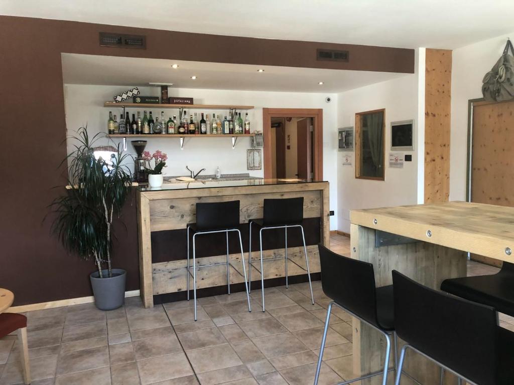 Residents Bar at Residence Torre del Brenta in Madonna di Campiglio