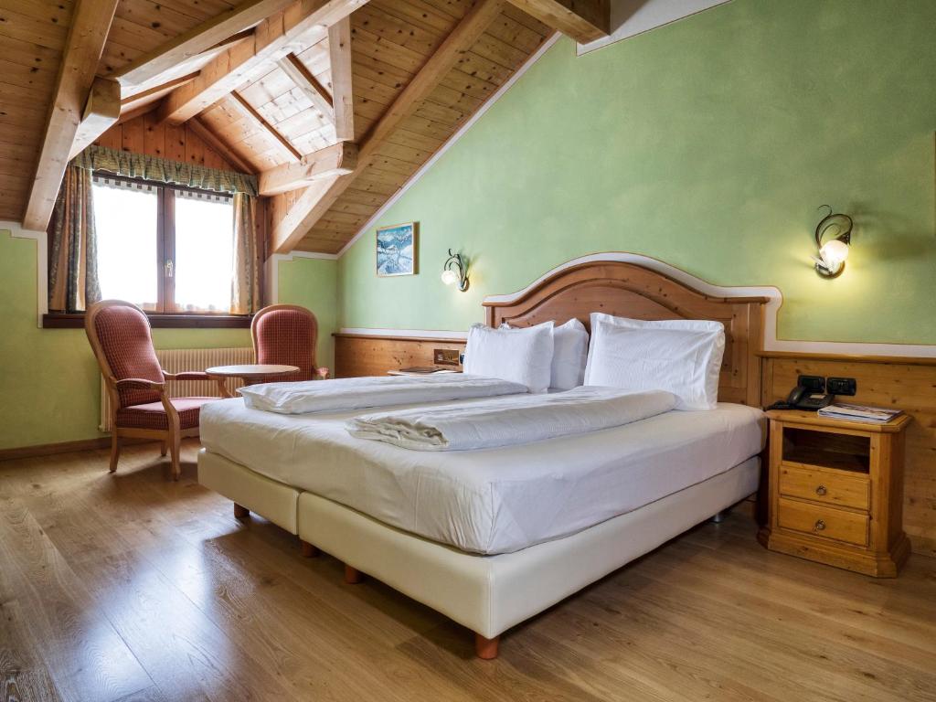 Superior Room at Hotel Bertelli in Madonna di Campiglio