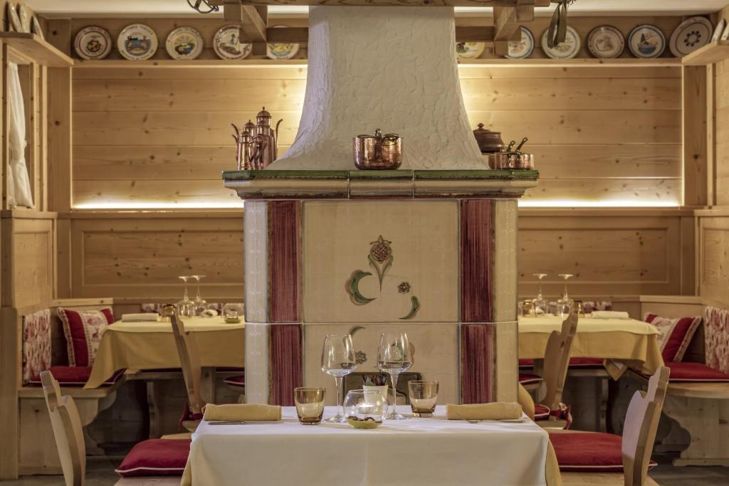 The A la Carte Restaurant at Hotel Chalet del Sogno in Madonna di Campiglio