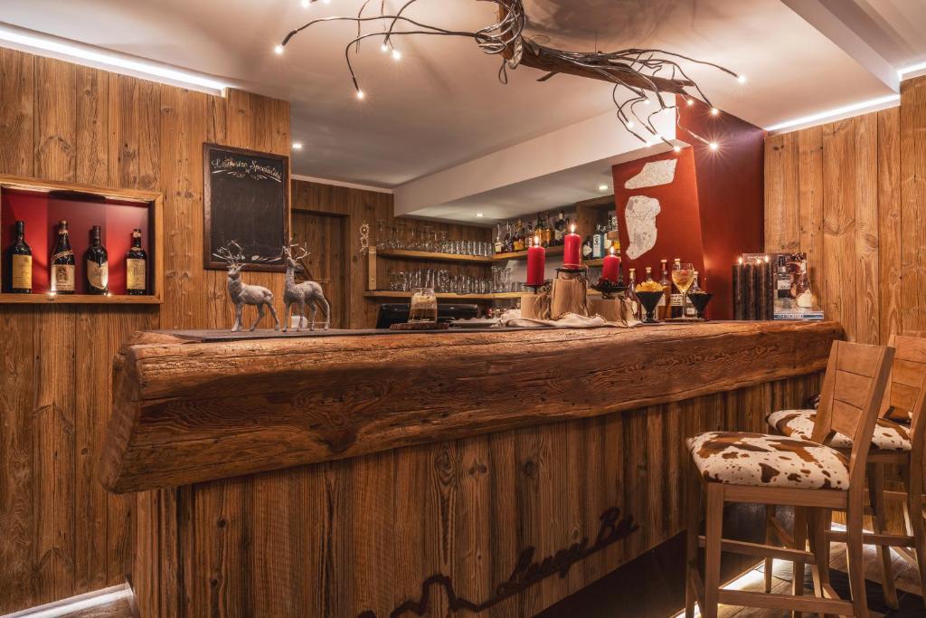 The Bar at Sporthotel Romantic Plaza in Madonna di Campiglio