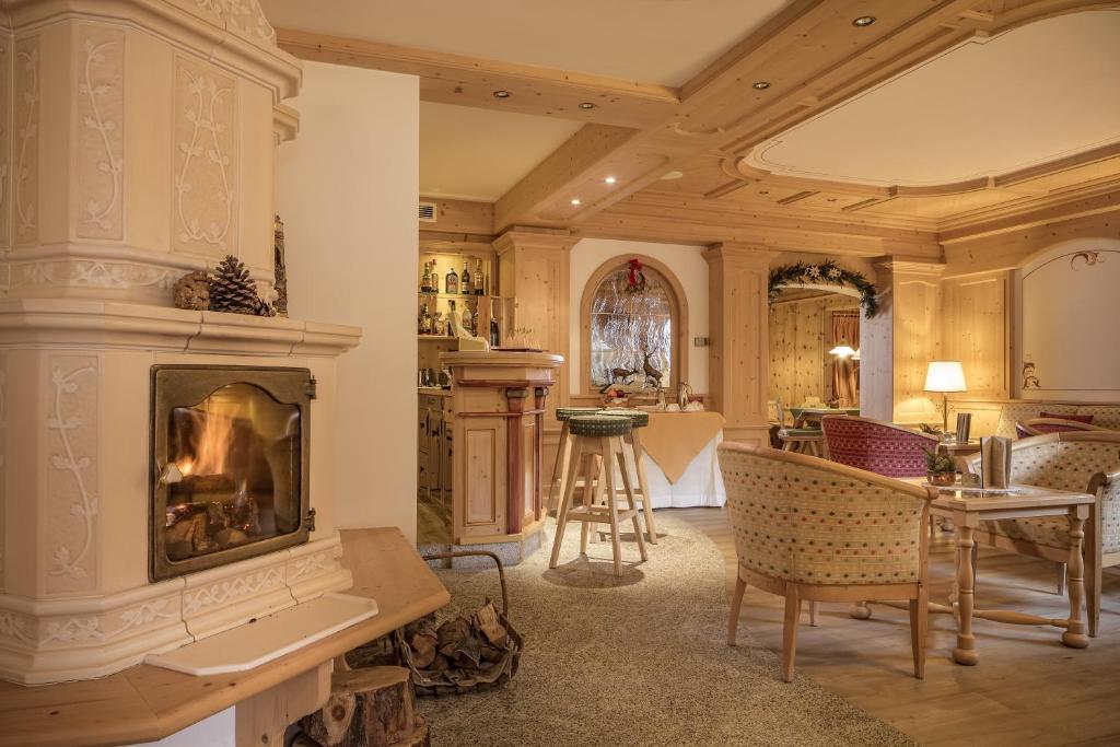 The Lounge Bar at Hotel Chalet del Sogno in Madonna di Campiglio