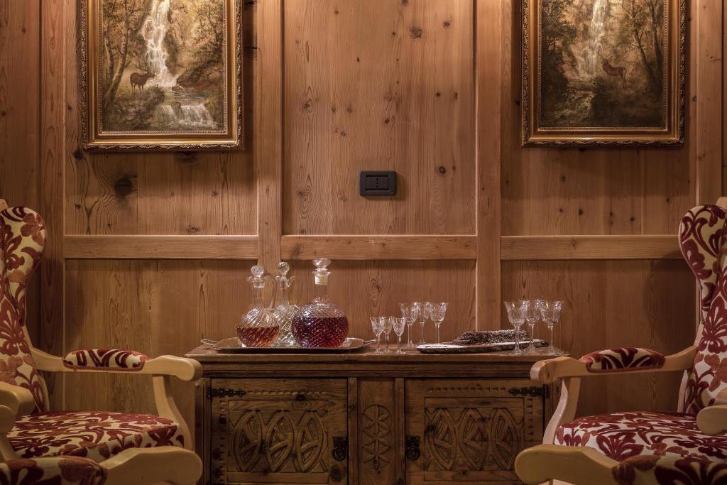 The Lounge at Hotel Chalet del Sogno in Madonna di Campiglio