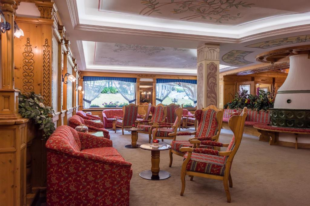 The Lounge at Hotel San Raphael in Madonna di Campiglio