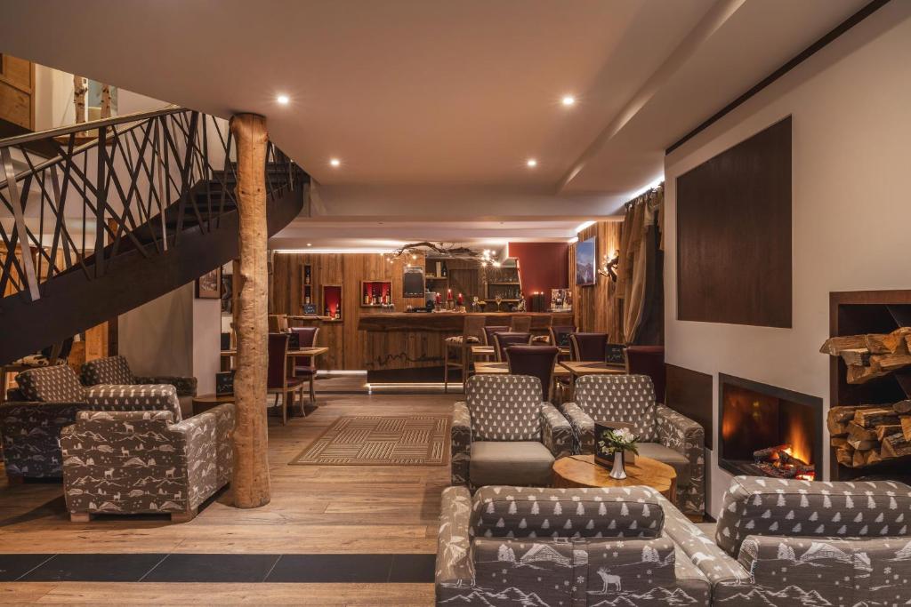 The Lounge at Sporthotel Romantic Plaza in Madonna di Campiglio