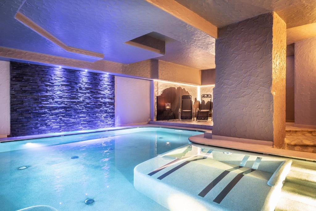 The Pool at Sporthotel Romantic Plaza in Madonna di Campiglio