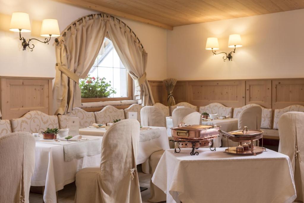 The Restaurant at Hotel Chalet del Sogno in Madonna di Campiglio