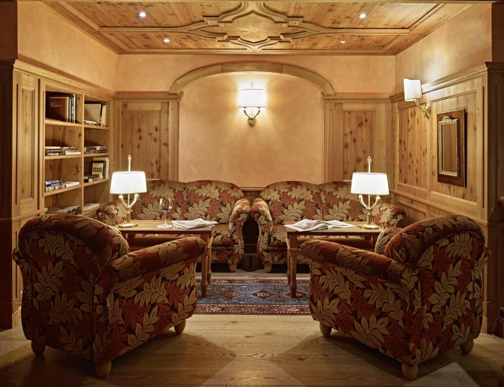 The Snug at Hotel Cerana Relax in Madonna di Campiglio