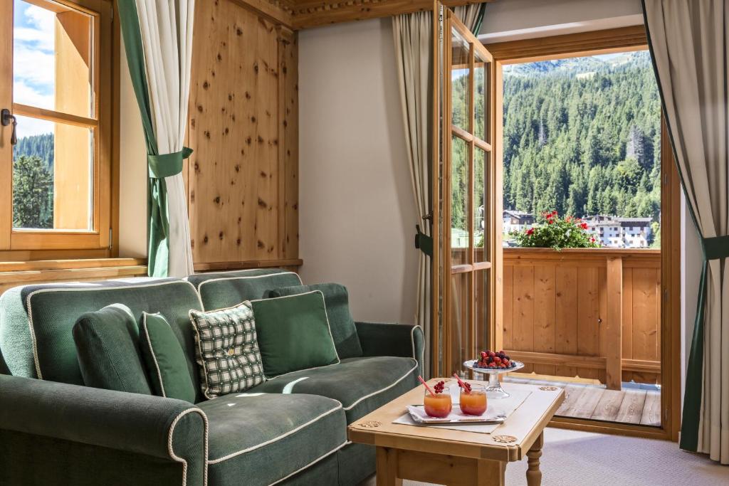 The Suites at Hotel Chalet del Sogno in Madonna di Campiglio