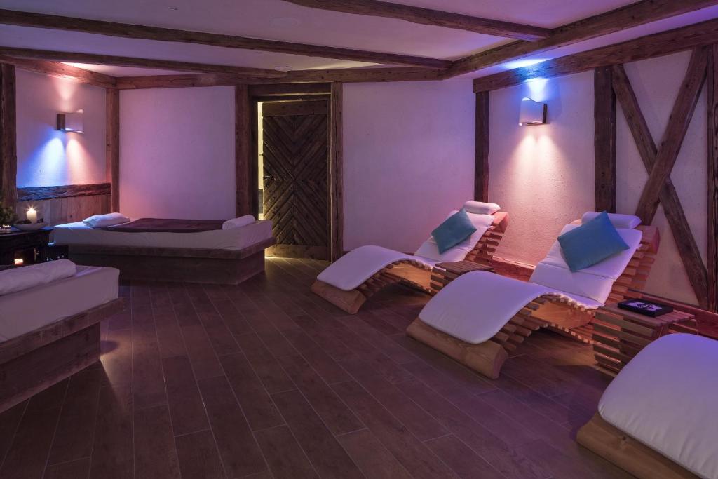 Wellness Relaxation Area at Hotel Chalet del Sogno in Madonna di Campiglio