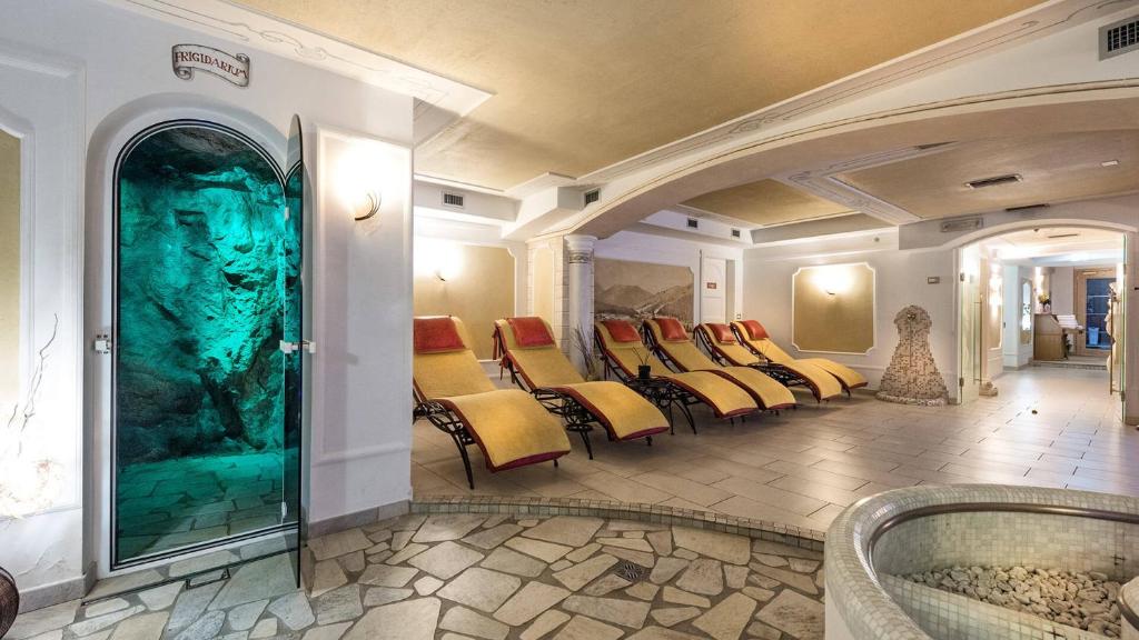 Wellness Relaxation Area at Sporthotel Romantic Plaza in Madonna di Campiglio